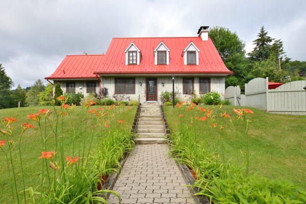 Chalet Beaux souvenirs saint-sauveur 47